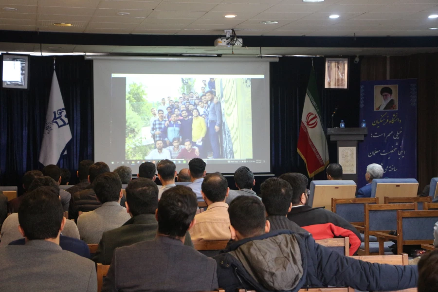 آیین دانش آموختگی دانشجومعلمان ورودی سال 97 پردیس آیت الله خامنه ای 14