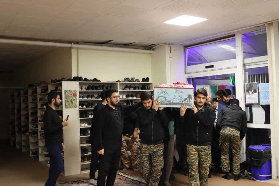 پردیس آیت الله خامنه ای میزبان دو شهید گمنام دفاع مقدس شد. 5