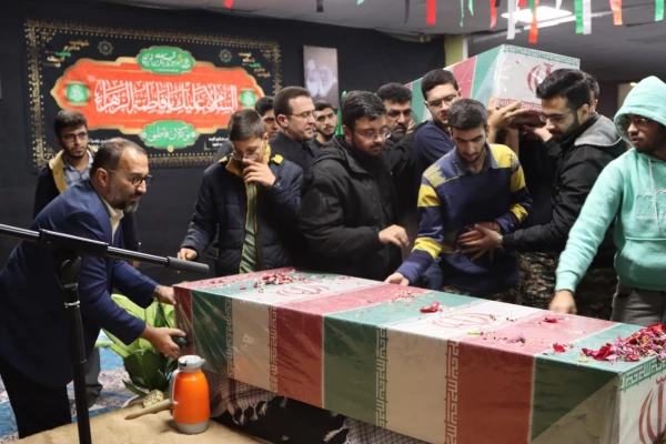 پردیس آیت الله خامنه ای میزبان دو شهید گمنام دفاع مقدس شد. 8