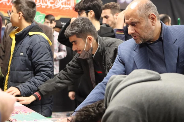 پردیس آیت الله خامنه ای میزبان دو شهید گمنام دفاع مقدس شد. 12