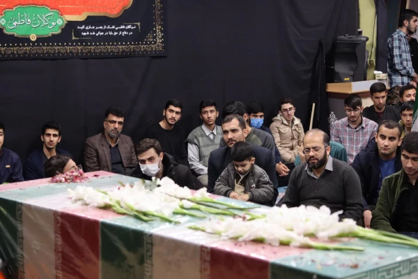 پردیس آیت الله خامنه ای میزبان دو شهید گمنام دفاع مقدس شد. 23