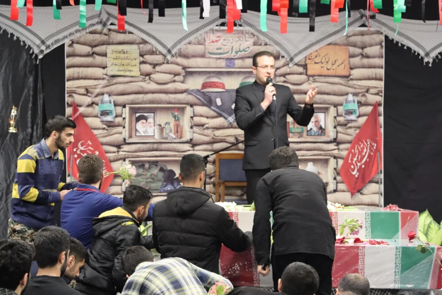 پردیس آیت الله خامنه ای میزبان دو شهید گمنام دفاع مقدس شد. 25