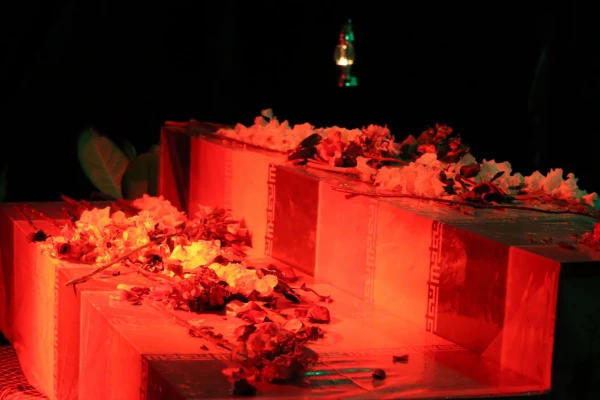 پردیس آیت الله خامنه ای میزبان دو شهید گمنام دفاع مقدس شد. 27