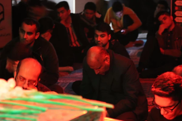 پردیس آیت الله خامنه ای میزبان دو شهید گمنام دفاع مقدس شد. 32