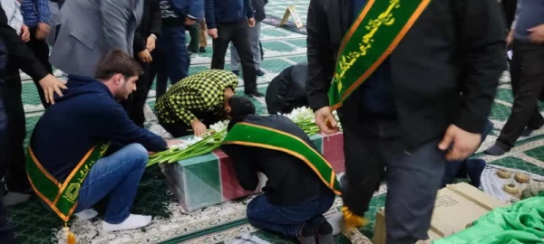 استقبال دانشجومعلمان واحد شهید بهشتی گنبد از شهید گمنام 9