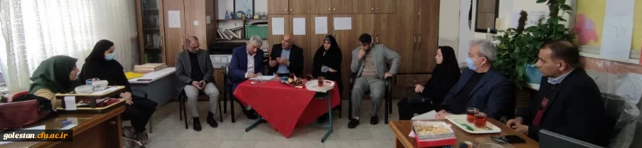 سلسله بازدید های مسئولین از کیفیت انجام کارورزی در مدارس  8