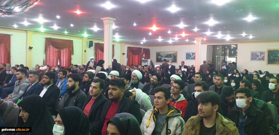 حضور پرشور دانشجومعلمان و مهارت آموزان ماده28 در هفتمین اجلاس استانی نماز 5