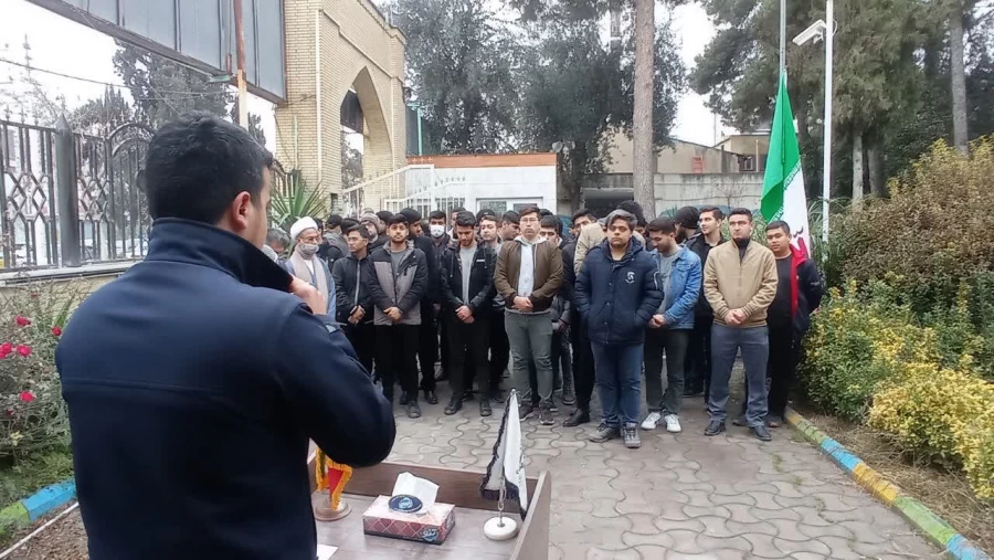 برگزاری مراسم پرشور آغاز دهه مبارک فجر انقلاب اسلامی در واحد دانشگاهی شهید بهشتی گنبد کاووس 3