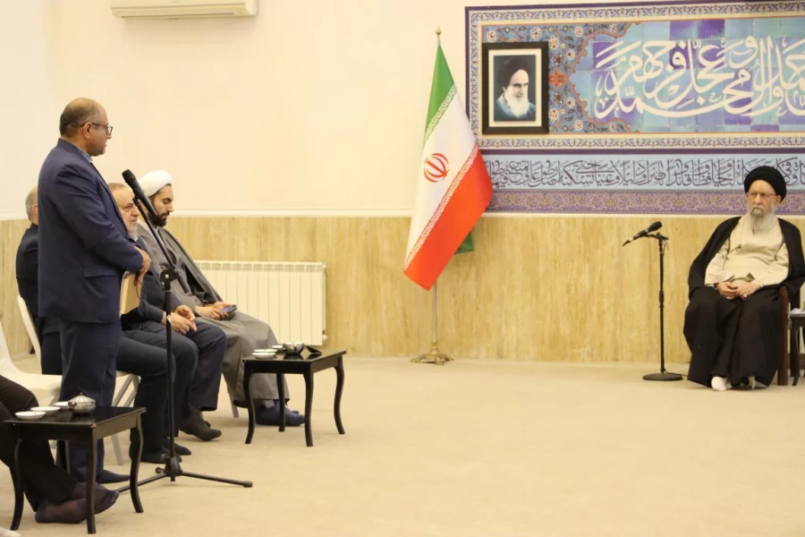 دیدار مسئولان و دانشجومعلمان دانشگاه فرهنگیان استان گلستان با نماینده ولی فقیه در استان 5