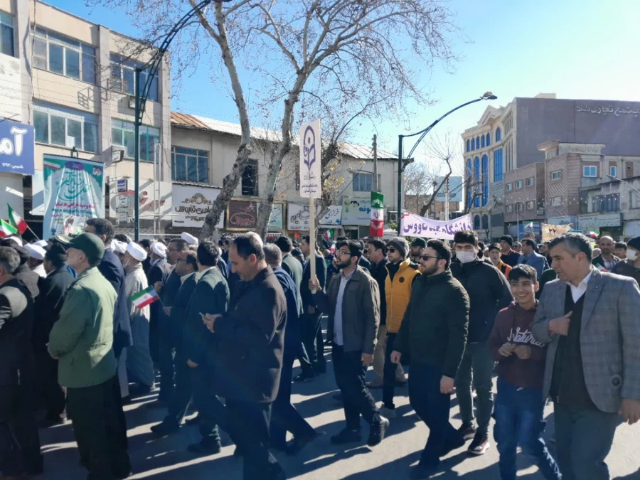 حضور کارکنان و دانشجو معلمان واحد دانشگاهی شهید بهشتی گنبد کاووس در راهپیمایی ۲۲بهمن ۱۴۰۱ 6