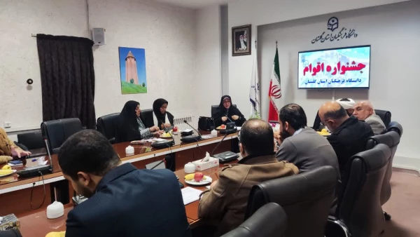 محتوای برنامه های فرهنگی باید مخاطب را به سوی شناخت فرهنگ شهادت و مهدویت ببرد.  3