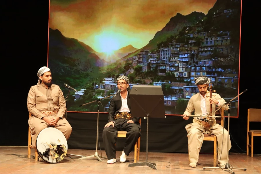 محصول جشنواره دانشجویی اقوام باید شبکه سازی هنری ماندگار باشد 11