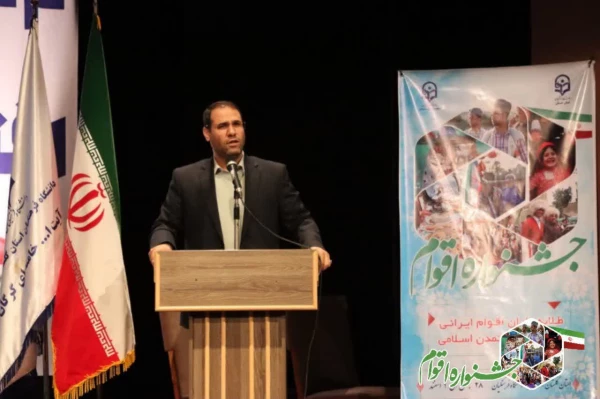 معلمان حلقه وصل نسل ها به یکدیگر هستند/ اقوام سرمایه های ایران هستند. 2