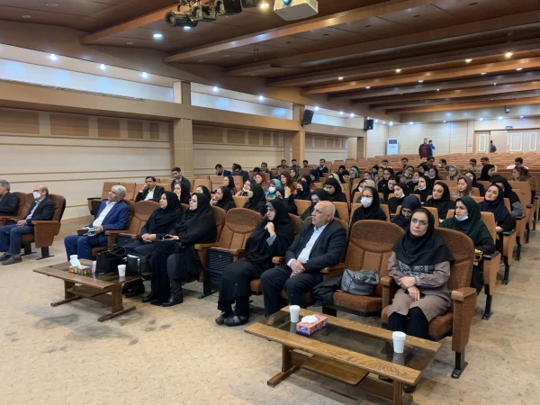 با حضور دکتر اسکندری معاون هماهنگی دانشگاه فرهنگیان استان گلستان و هیئت همراه و سایر مدعوین برگزار شد؛ 3