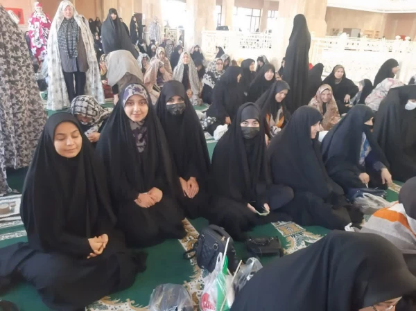 حضور اساتید ، کارکنان و دانشجو معلمان پردیس امام خمینی (ره) گرگان ، در راهپیمایی روز جهانی قدس .  2