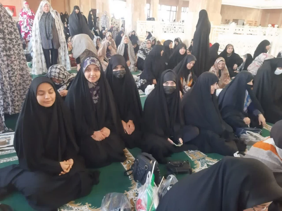 حضور اساتید ، کارکنان و دانشجو معلمان پردیس امام خمینی (ره) گرگان ، در راهپیمایی روز جهانی قدس .  2