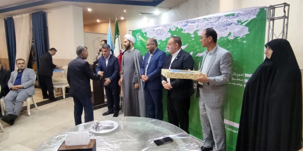 گزارش تصویری مراسم هفته سرآمدی آموزش 2 8