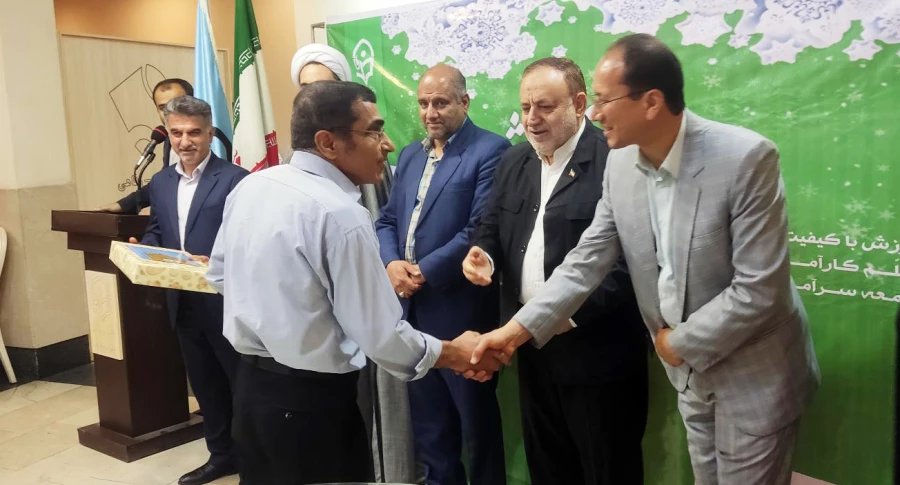 گزارش تصویری مراسم هفته سرآمدی آموزش 2 9