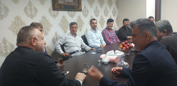 نشست عیسی پایین محلی معاون هماهنگی دانشگاه فرهنگیان استان گلستان با کارکنان واحد دانشگاهی شهید بهشتی گنبدکاووس 2