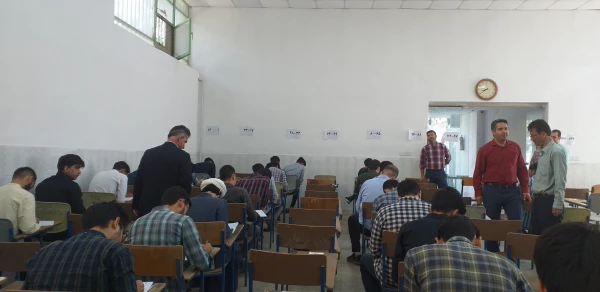 بازدید دکتر یوسفی مسئول نظارت و ارزیابی دانشگاه فرهنگیان استان از امتحانات پایان ترم دانشجویان واحد دانشگاهی شهید بهشتی گنبدکاووس  4