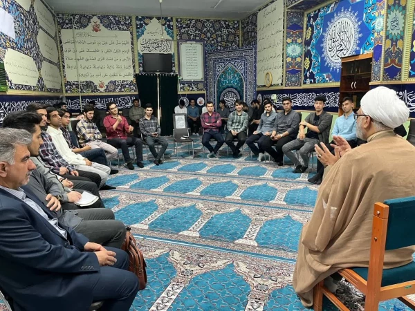 با حضور حجت الاسلام کریمی رئیس سازمان تبلیغات گنبد و بمناسبت روز ملی حجاب و عفاف در واحد دانشگاهی شهید بهشتی گنبد برگزارشد: 5