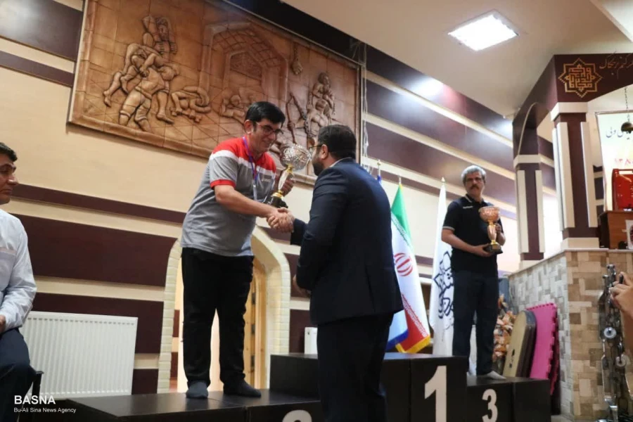 تیم والیبال دانشگاه فرهنگیان استان گلستان نایب قهرمان چهارمین المپیاد فرهنگی ورزشی دانشجویان شاهد و ایثارگر دانشگاه ها و موسسات آموزش عالی کشور شد. 4