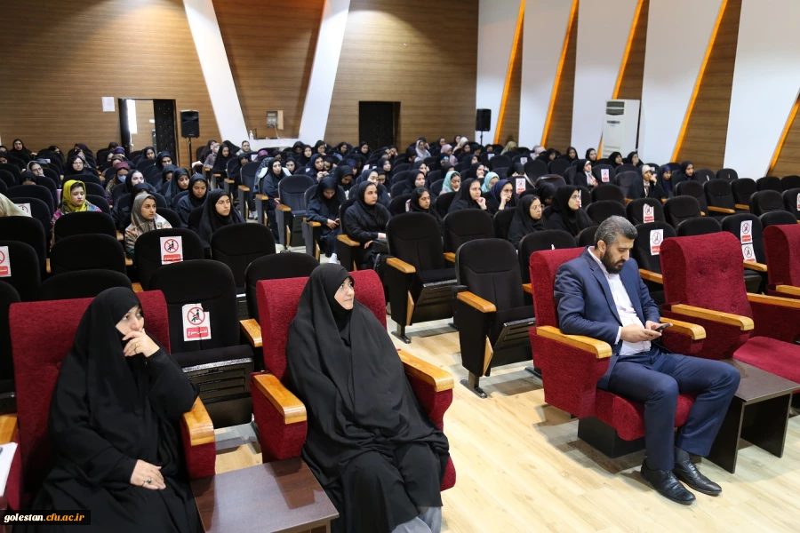 نشستی با موضوع وحدت ملی و انسجام اسلامی در بیانیه گام دوم انقلاب  2