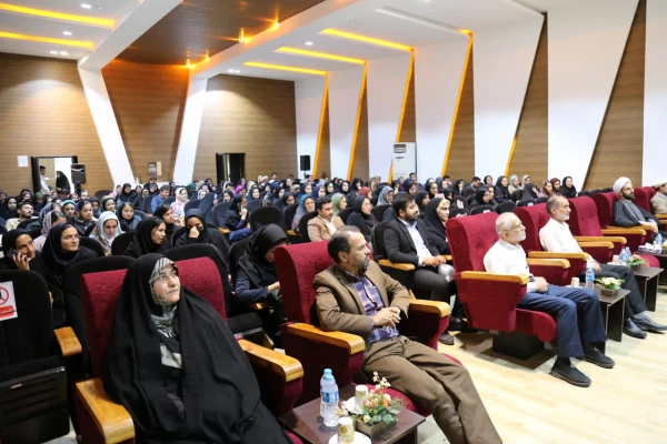 آیین دانش آموختگی ۲۷۲ دانشجو معلم ورودی سال ۹۸ دانشگاه فرهنگیان پردیس امام خمینی(ره) گرگان برگزار شد.  2