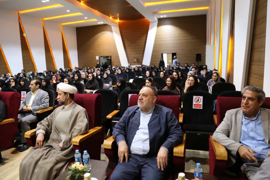 آیین دانش آموختگی ۲۷۲ دانشجو معلم ورودی سال ۹۸ دانشگاه فرهنگیان پردیس امام خمینی(ره) گرگان برگزار شد.  2