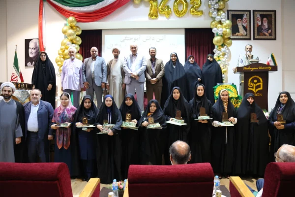 آیین دانش آموختگی ۲۷۲ دانشجو معلم ورودی سال ۹۸ دانشگاه فرهنگیان پردیس امام خمینی(ره) گرگان برگزار شد.  2