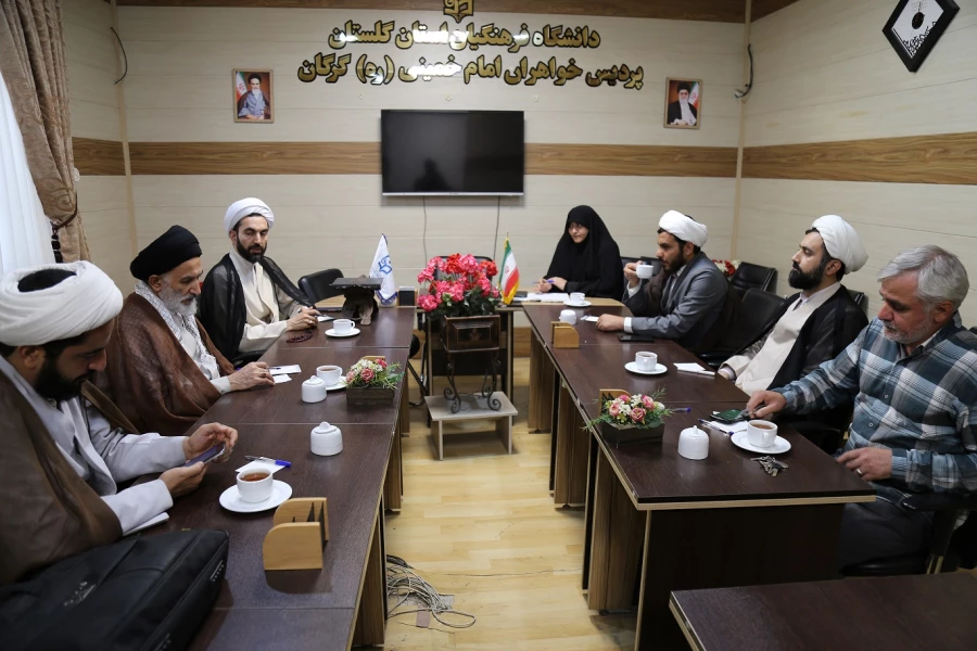 جلسه هم اندیشی ائمه جماعات دانشگاه فرهنگیان استان گلستان پیرامون مسائل فرهنگی و تربیتی .  4