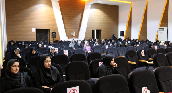 کارگاه آموزشی با موضوع آسیب های اجتماعی در فضای مجازی 4