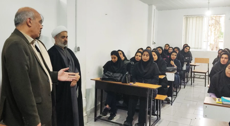 بازدید مدیرکل آموزش و پرورش گلستان از دوره توانمند سازی معلمان، مربیان، دبیران و سایر کارکنان مدارس غیردولتی 5