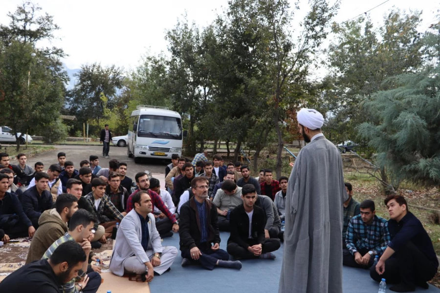 مراسم توجیهی و استقبال از نو دانشجو معلمان ورودی سال ۱۴۰۲ واحد دانشگاهی شهید بهشتی گنبد کاووس 11