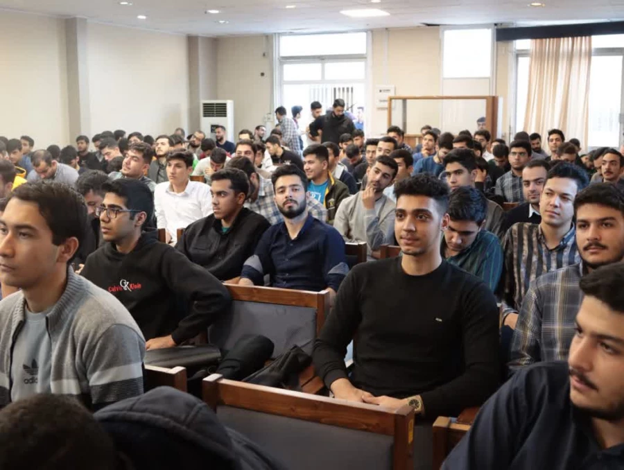 مراسم گرامی داشت روز دانشجو در پردیس آیت الله خامنه ای گرگان برگزارشد 6