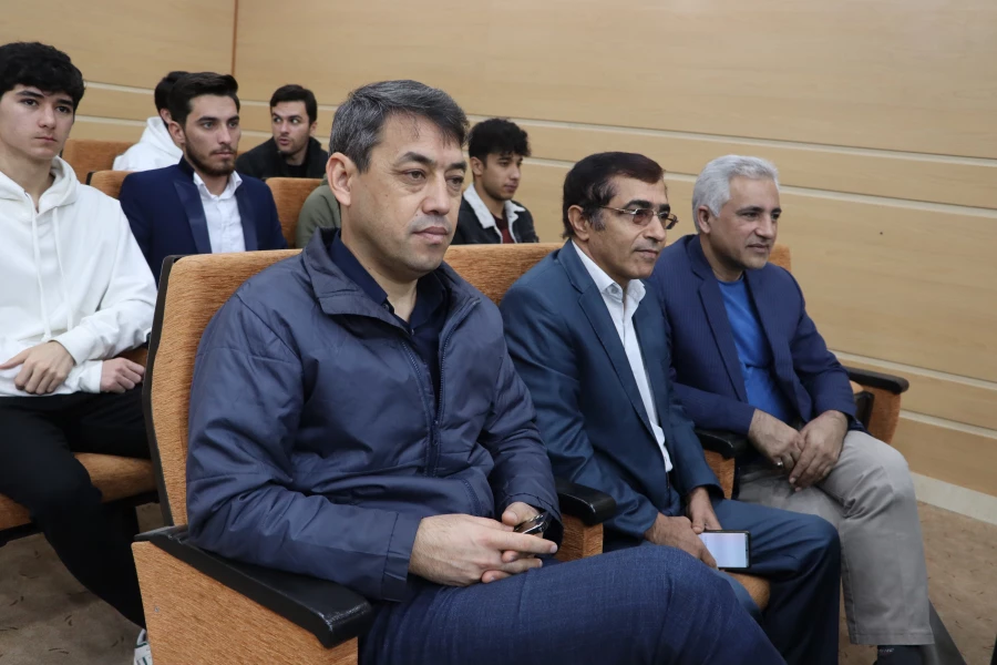 مراسم گرامیداشت روز دانشجو و رونمایی از ۲ کتاب تالیف شده توسط دانشجو معلمان واحد دانشگاهی شهیدبهشتی گنبدکاووس 7