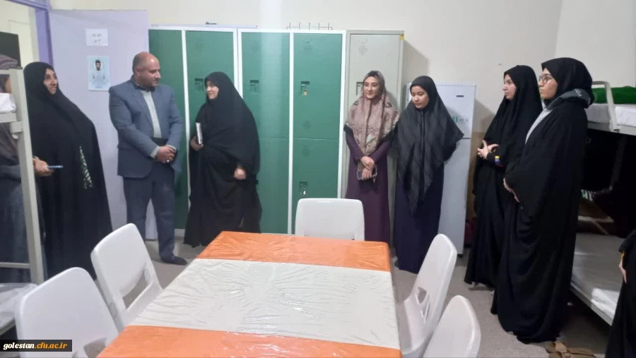 گفتگوی صمیمی سرپرست دانشگاه فرهنگیان استان گلستان با دانشجویان خوابگاهی پردیس امام خمینی (ره) ساختمان شماره 2 علی آباد  5