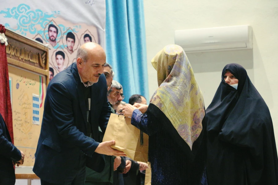 تداوم راه شهدا با مشارکت پرشور در انتخابات/ گلستان پیشگام در برگزاری کنگره شهدا 16