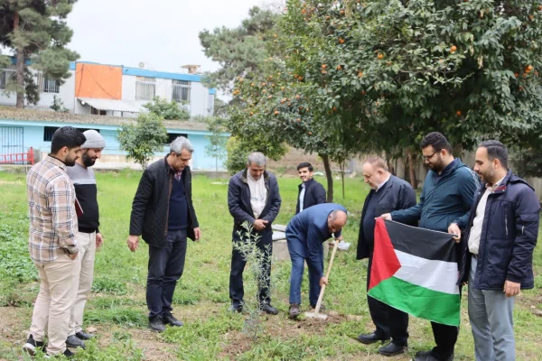 گرامی داشت هفته منابع طبیعی و روز درختکاری ، با کاشت نهال در محوطه پردیس آیت الله خامنه ای گرگان 2