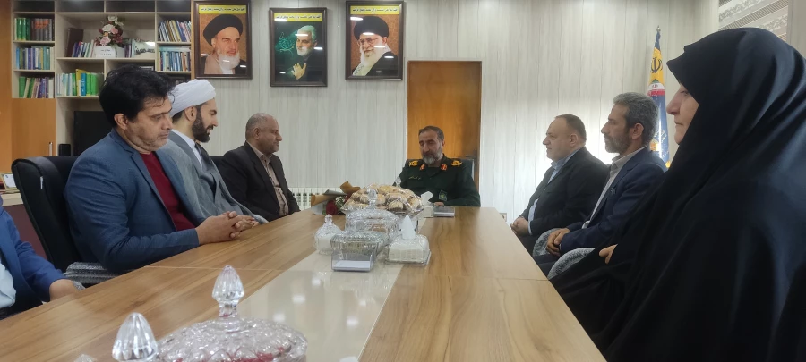 دیدار جمعی از همکاران دانشگاه فرهنگیان استان گلستان با فرماندهی سپاه نینوای استان 3