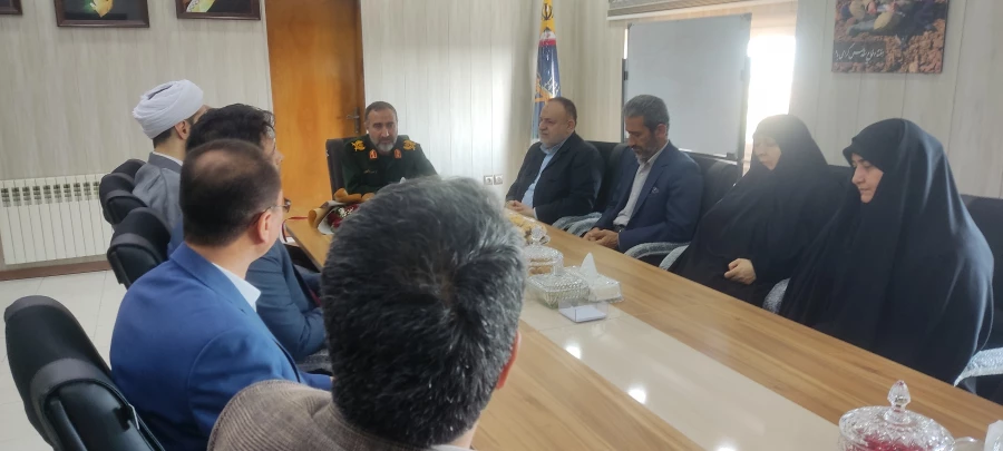 دیدار جمعی از همکاران دانشگاه فرهنگیان استان گلستان با فرماندهی سپاه نینوای استان 6