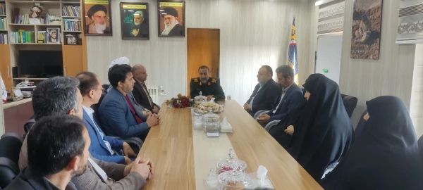 دیدار جمعی از همکاران دانشگاه فرهنگیان استان گلستان با فرماندهی سپاه نینوای استان 7