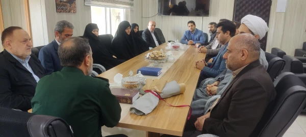 دیدار جمعی از همکاران دانشگاه فرهنگیان استان گلستان با فرماندهی سپاه نینوای استان 8