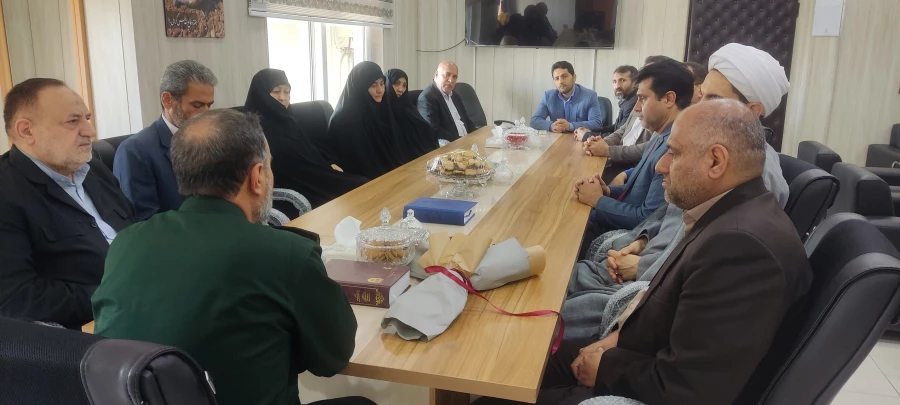 دیدار جمعی از همکاران دانشگاه فرهنگیان استان گلستان با فرماندهی سپاه نینوای استان 8