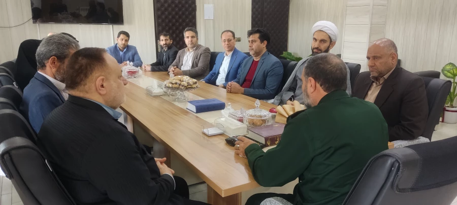 دیدار جمعی از همکاران دانشگاه فرهنگیان استان گلستان با فرماندهی سپاه نینوای استان 9