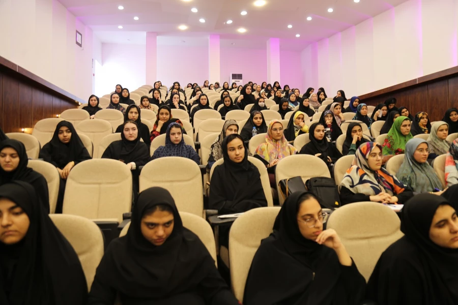 نشست بصیرت افزایی پیروزی سپاه اسلام بر کفر 5