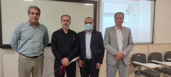 به مناسبت روز معلم از اساتید پردیس آیت الله خامنه ای گرگان با اهدای گل تقدیر شد 15