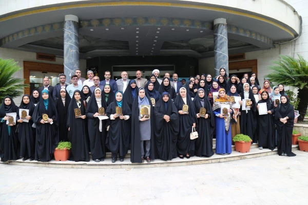 آئین دانش آموختگی فارغ التحصیلان ورودی (۹۹) دانشگاه فرهنگیان استان گلستان برگزار شد. 2