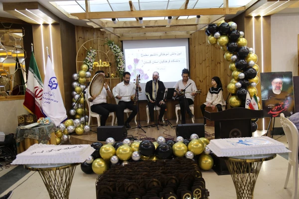 آئین دانش آموختگی فارغ التحصیلان ورودی (۹۹) دانشگاه فرهنگیان استان گلستان برگزار شد. 2