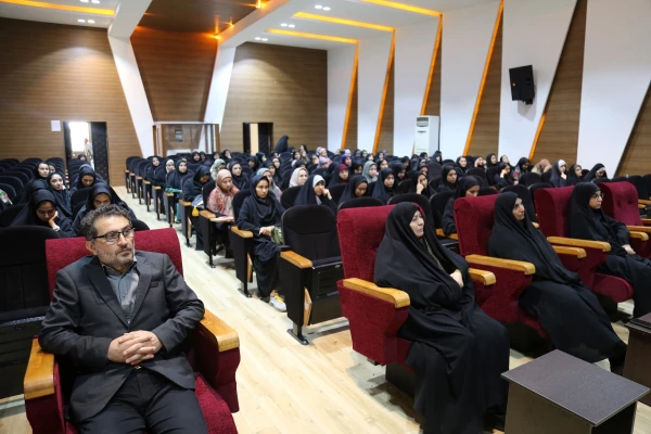 نشست تخصصی با موضوع تحولات منطقه ای و تمدن سازی با رویکرد بیانیه گام دوم انقلاب 9